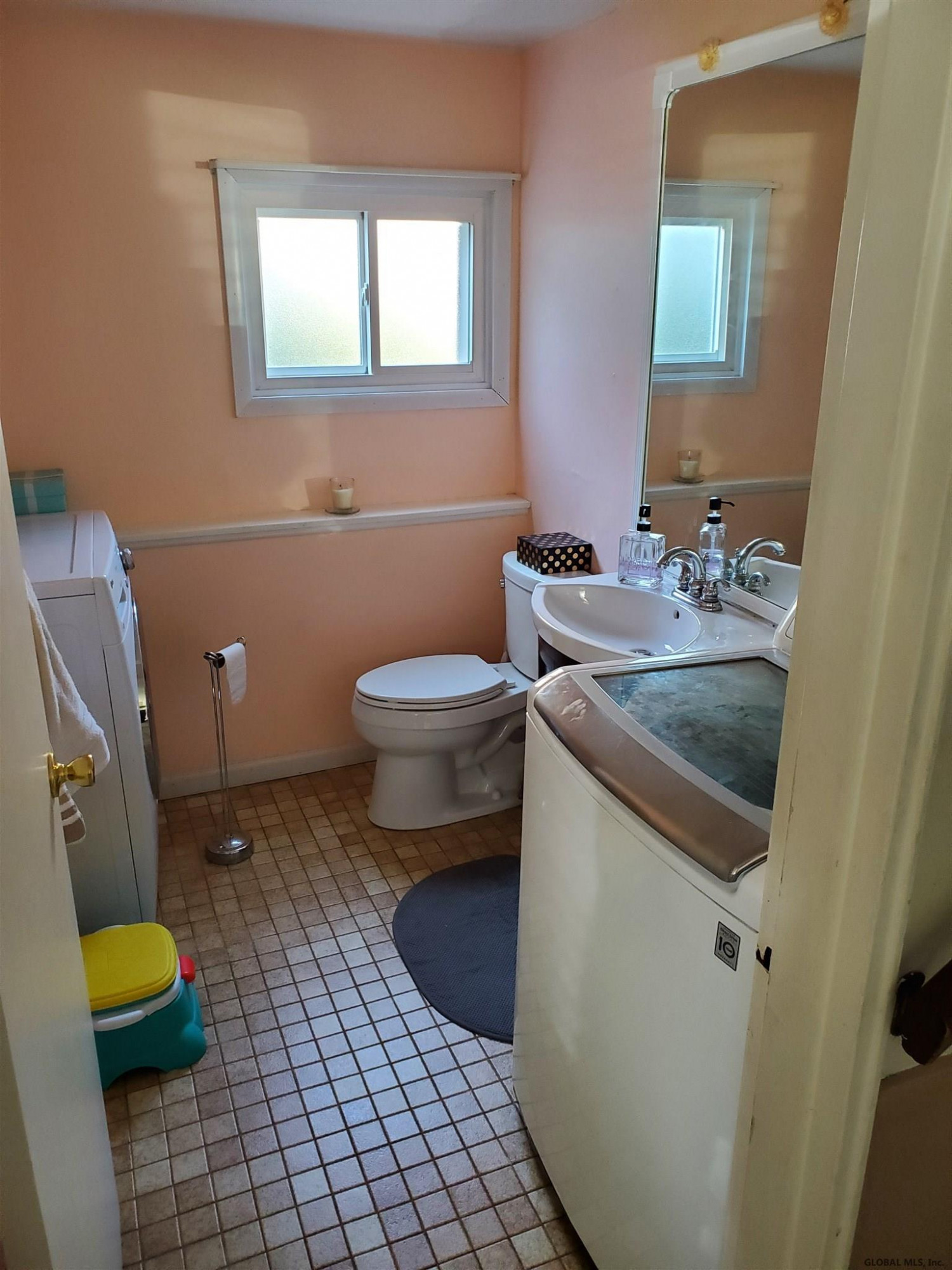 72 Forts Ferry Road Colonie, NY 12110 - Photo 17 of 21 Photo 17