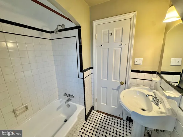 $3,750 | 8815 Reading Road, Silver Spring, MD 20901