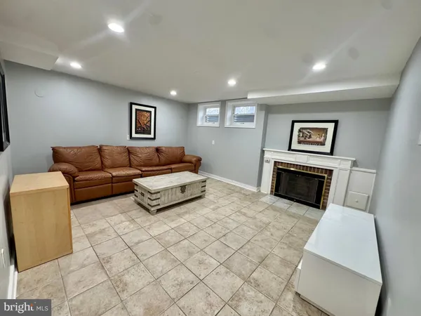 $3,750 | 8815 Reading Road, Silver Spring, MD 20901