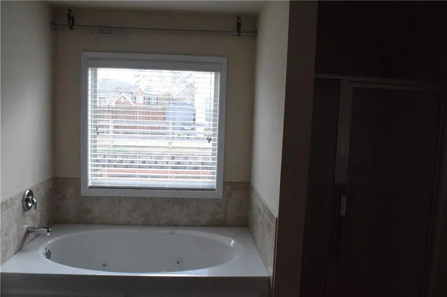 $2,700 | 480 Meadow Hill Drive, Alpharetta, GA 30004