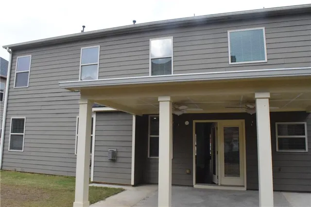 $2,700 | 480 Meadow Hill Drive, Alpharetta, GA 30004