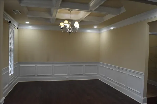 $2,700 | 480 Meadow Hill Drive, Alpharetta, GA 30004