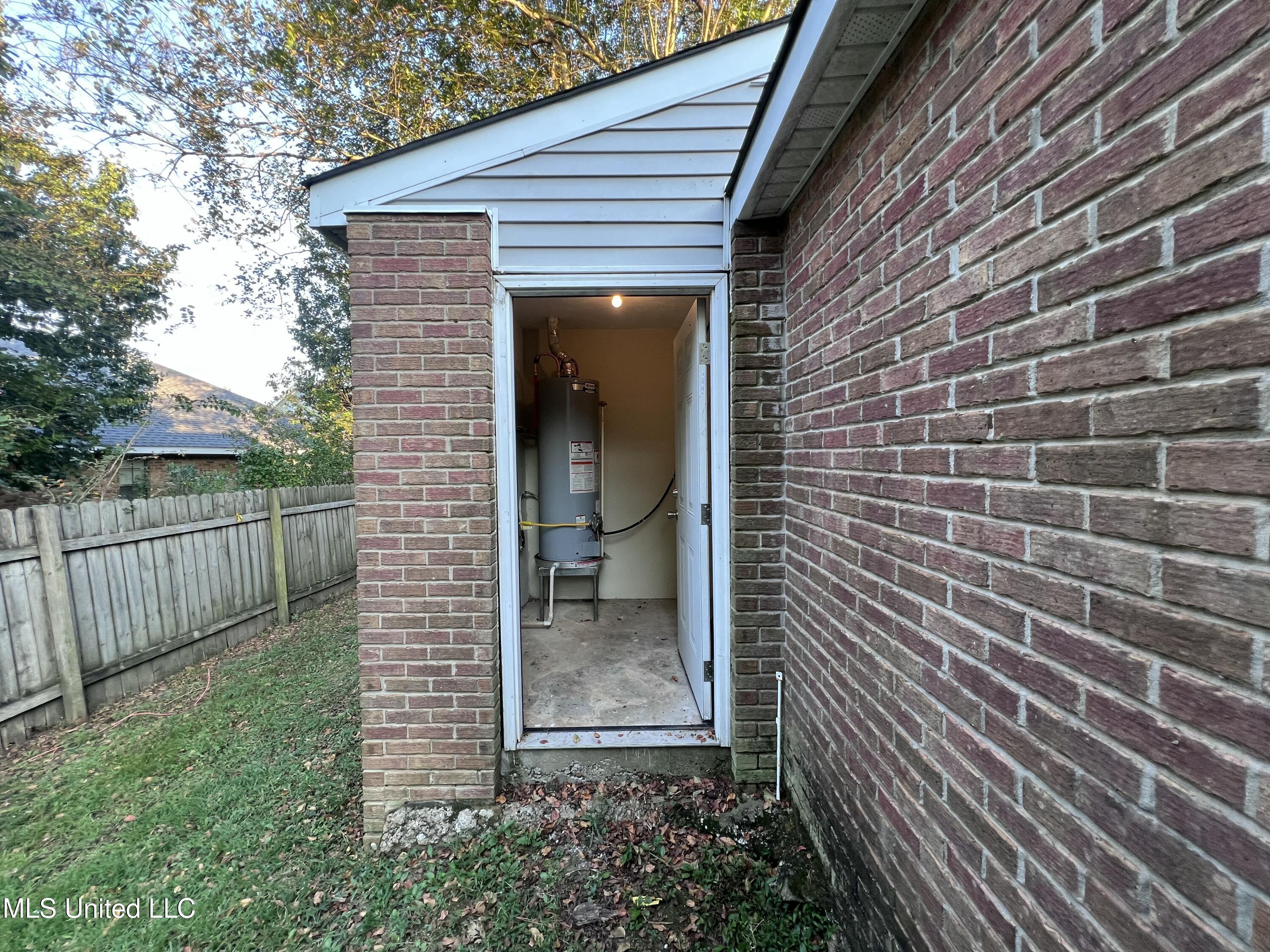 7020 Copper Cove Ridgeland, MS 39157 - Photo 17 of 19 IMG_9359