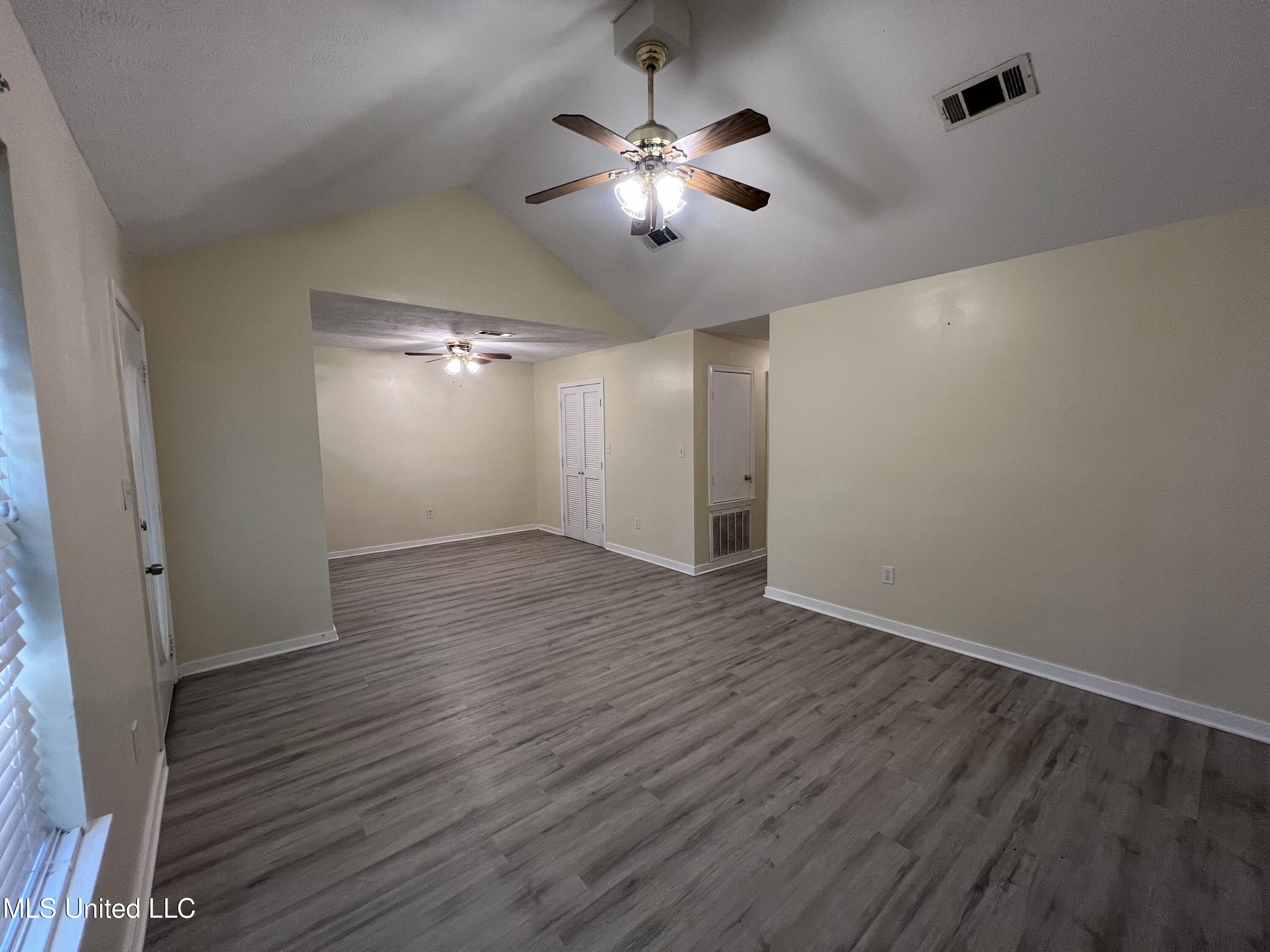 7020 Copper Cove Ridgeland, MS 39157 - Photo 3 of 19 IMG_9354