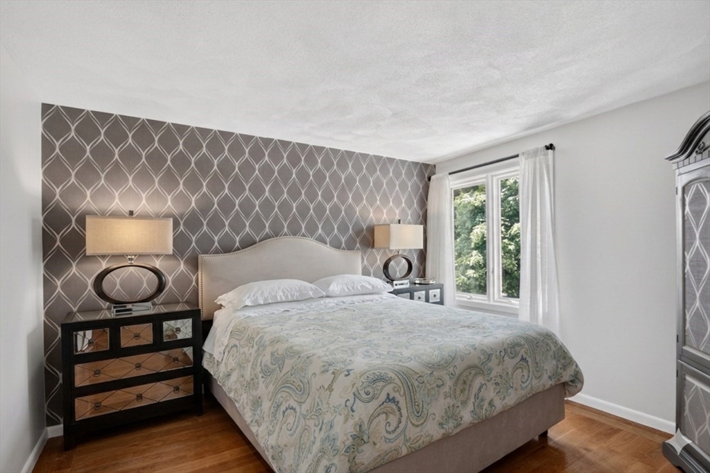 18 Roosevelt Road Medford, MA 02155 - Photo 29 of 42