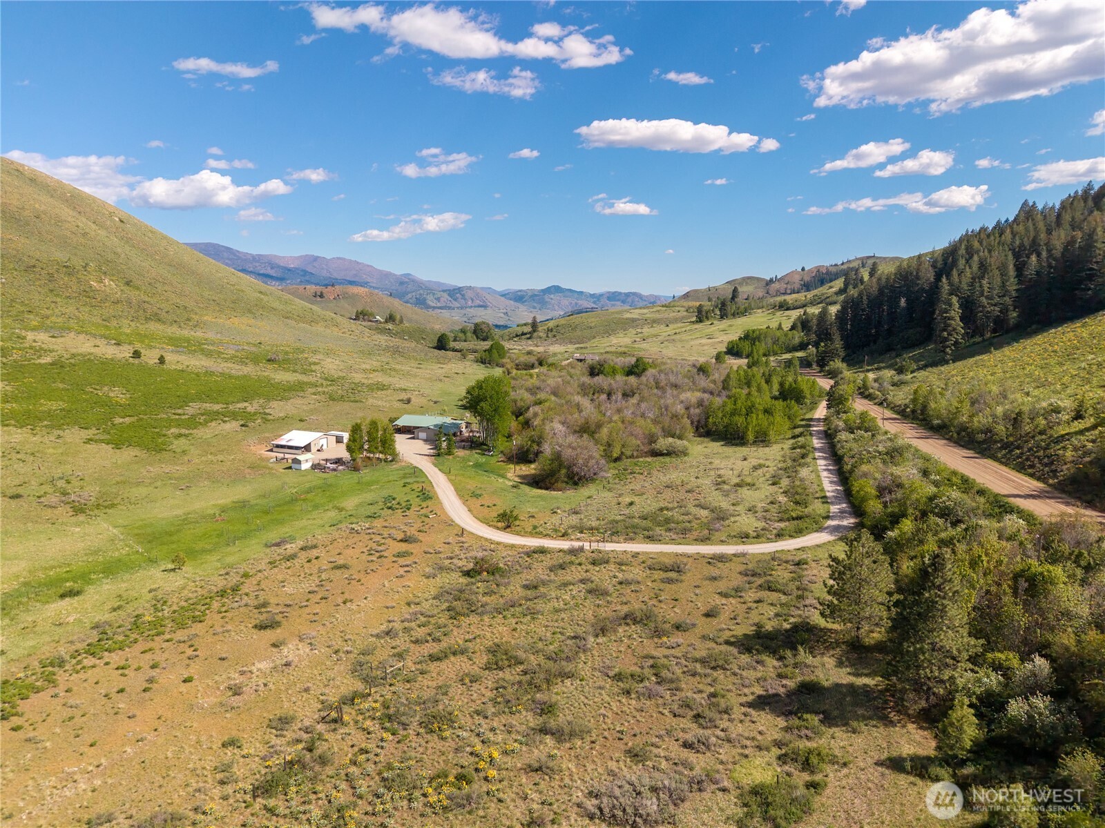 446 Rendezvous Road Winthrop, WA 98862 - Photo 34 of 40