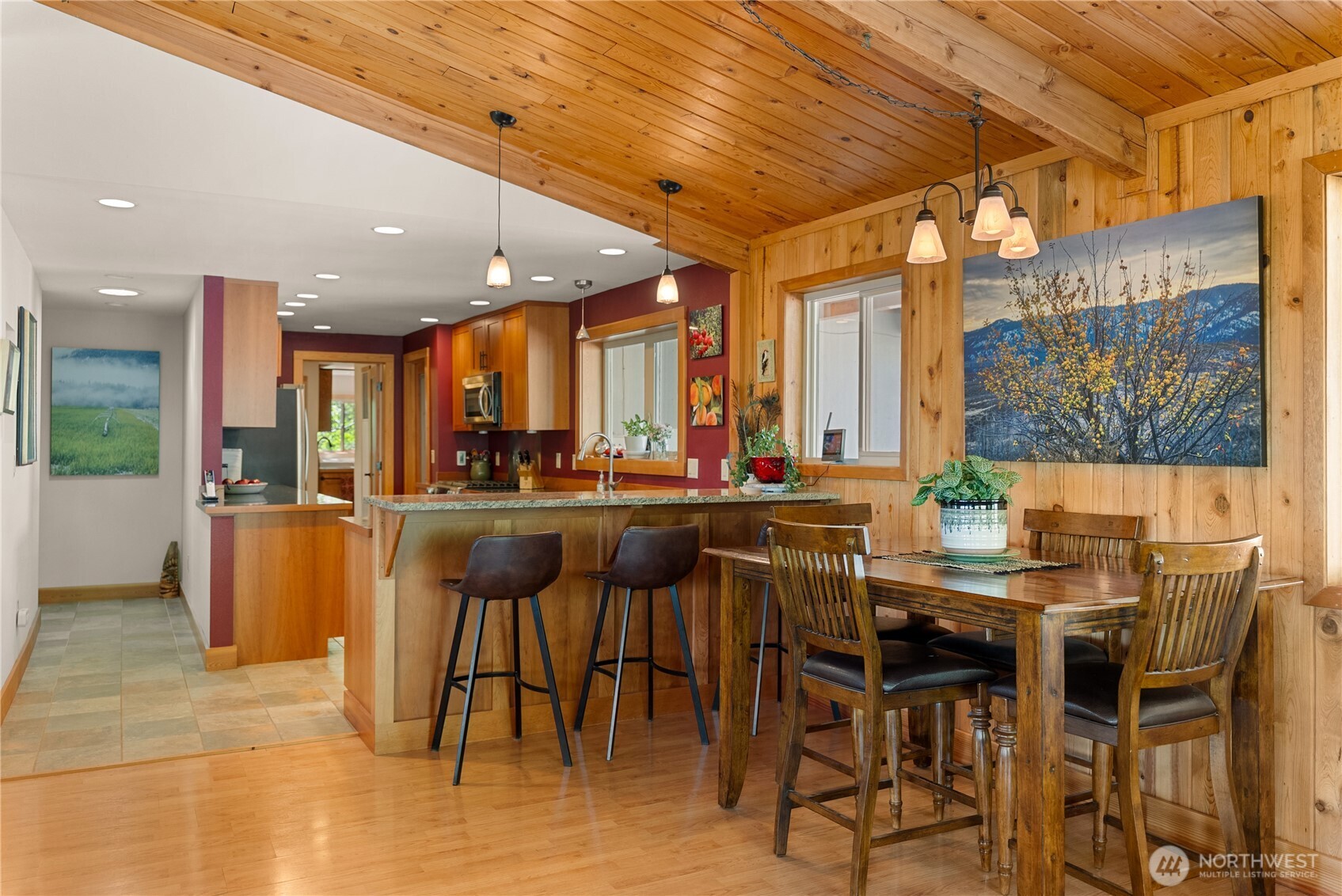446 Rendezvous Road Winthrop, WA 98862 - Photo 5 of 40 a view of a dining area with furniture and a floor to ceiling window