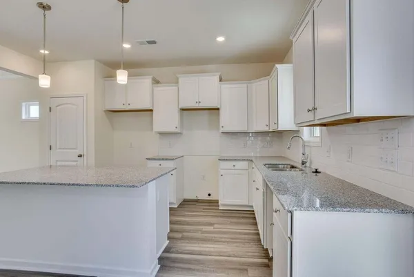 $2,400 | 323 Suncrest Court, Augusta, GA 30906