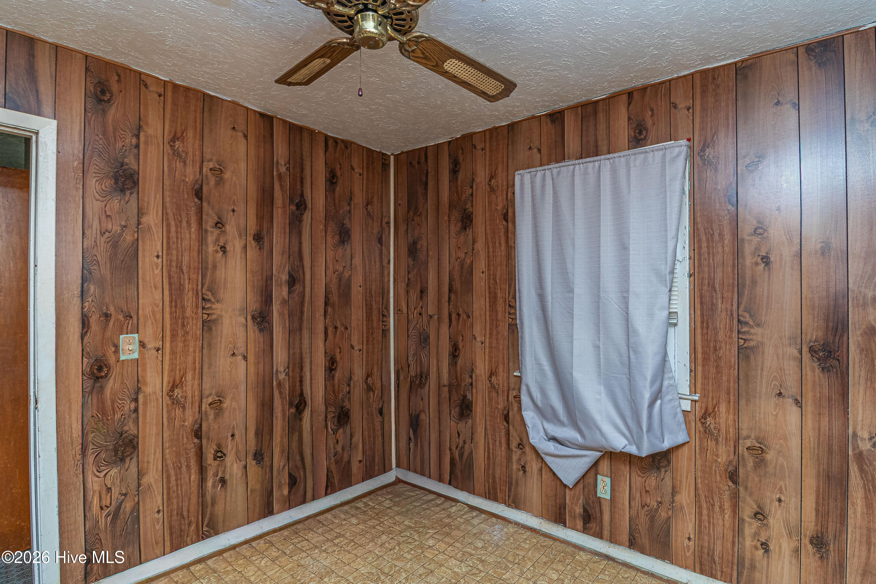 103 Springhill Street La Grange, NC 28551 - Photo 9 of 11 IMG_7636