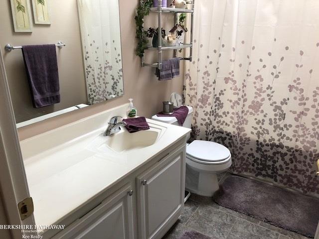15580 Schultz Road Allenton, MI 48002 - Photo 35 of 49 Bathroom