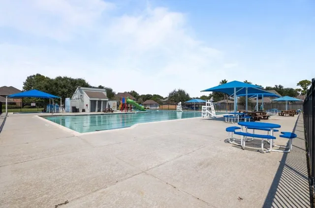 $515,000 | 2313 Prestwick Drive, League City, TX 77573