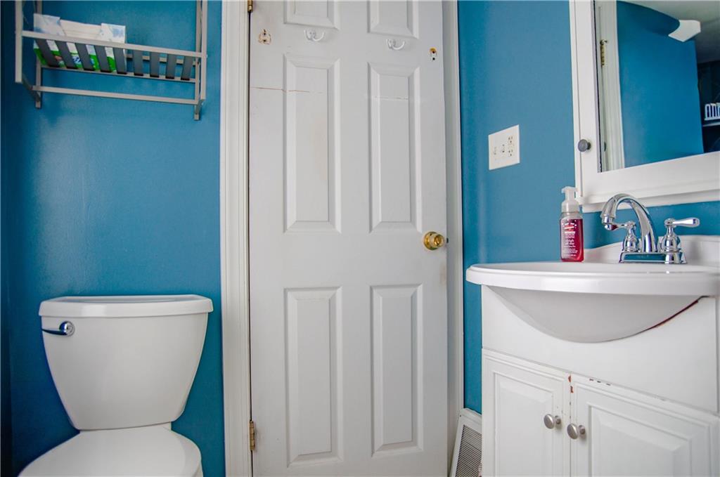 2908 Conway Wallrose Road Baden, PA 15005 - Photo 16 of 26
