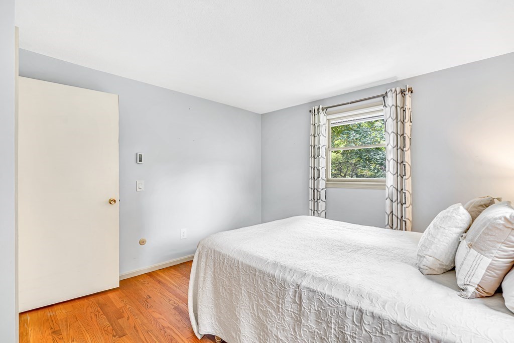 151 Framingham Road Marlborough, MA 01752 - Photo 13 of 42 Gallery Image 13