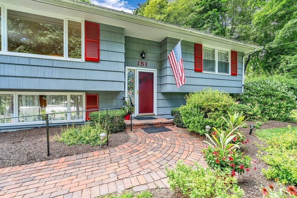 151 Framingham Road Marlborough, MA 01752 - Photo 37 of 42 Gallery Image 37