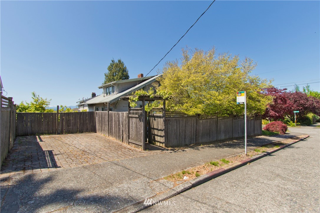 7501 California Avenue Southwest Seattle, WA 98136 - Photo 23 of 25 a view of a backyard