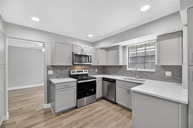 $3,200 | 519 Sweetleaf Drive, Brandon, FL 33511