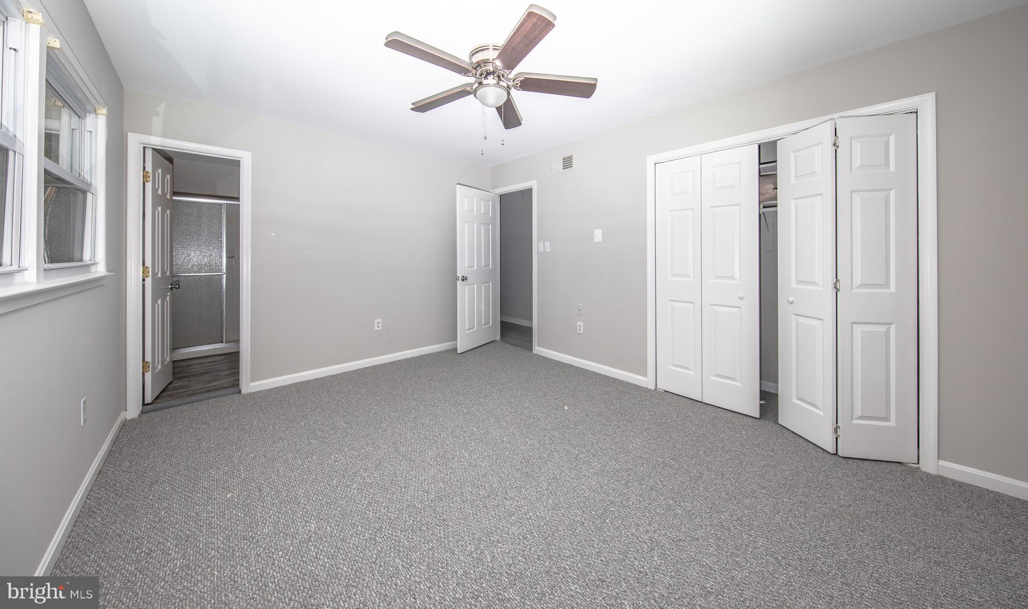 13806 Delaney Road Woodbridge, VA 22193 - Photo 7 of 10 Master bedroom with full bath