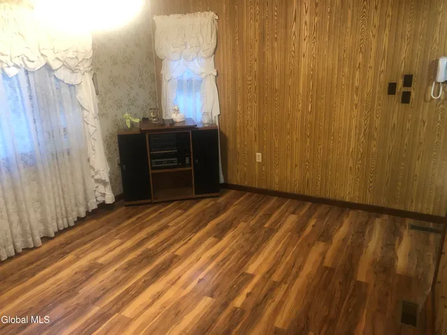 $200,000 | 107 Champlain Drive, Moriah, NY 12956