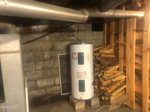 $200,000 | 107 Champlain Drive, Moriah, NY 12956