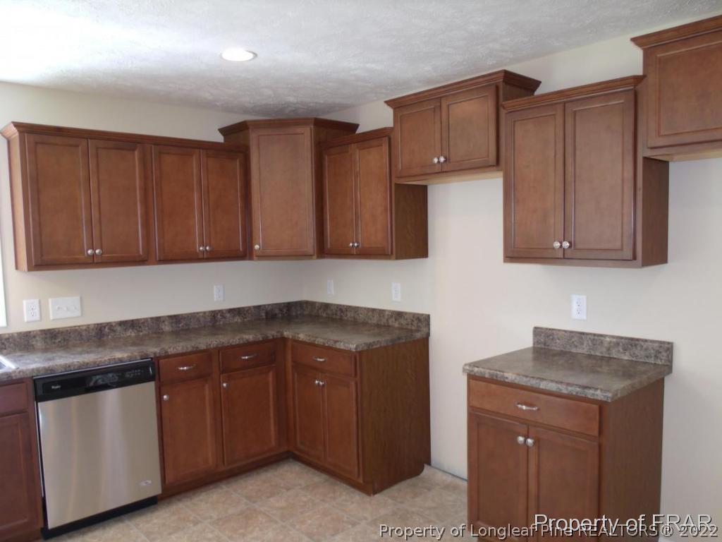 908 Raspberry Road Stedman, NC 28391 - Photo 8 of 36 Gallery Image 8