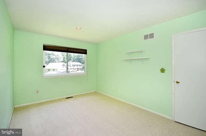 607 Sunspot Road Reisterstown, MD 21136 - Photo 18 of 26 Bedroom