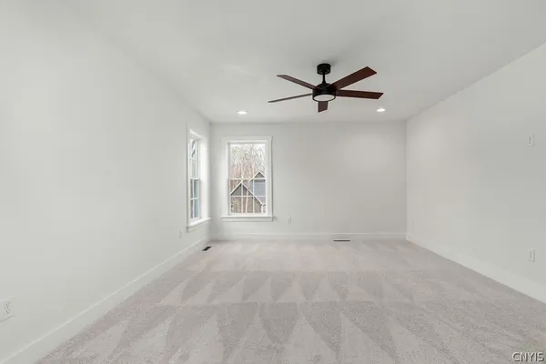 $649,900 | Undisclosed Address, Clay, NY 13088