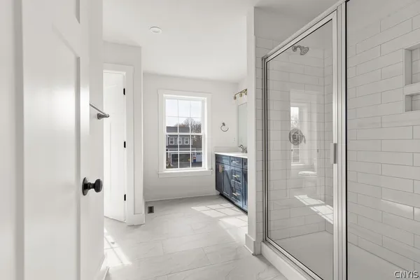 $649,900 | Undisclosed Address, Clay, NY 13088