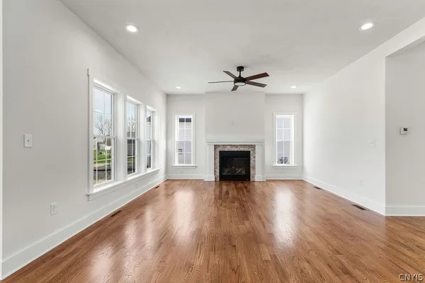 $649,900 | Undisclosed Address, Clay, NY 13088