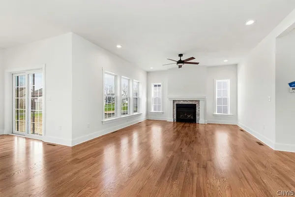 $649,900 | Undisclosed Address, Clay, NY 13088