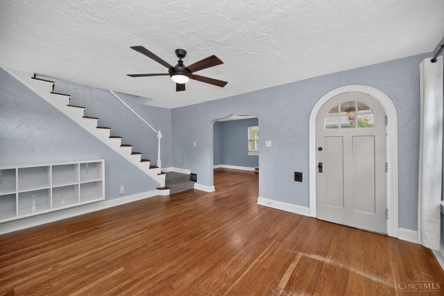3723 Brotherton Road Cincinnati, OH 45209 - Photo 8 of 56