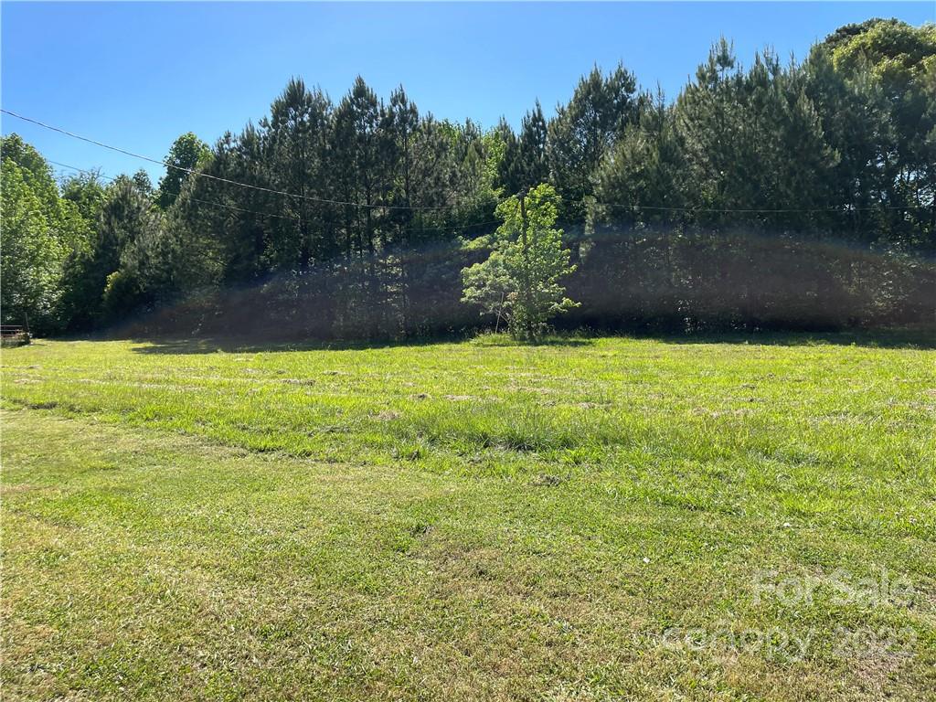 1336 Hawfield Road Charlotte, NC 28214 - Photo 1 of 9 Gallery Image 1