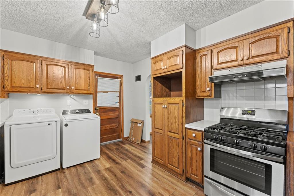 829 West 5th Street Ottawa, KS 66067 - Photo 15 of 35