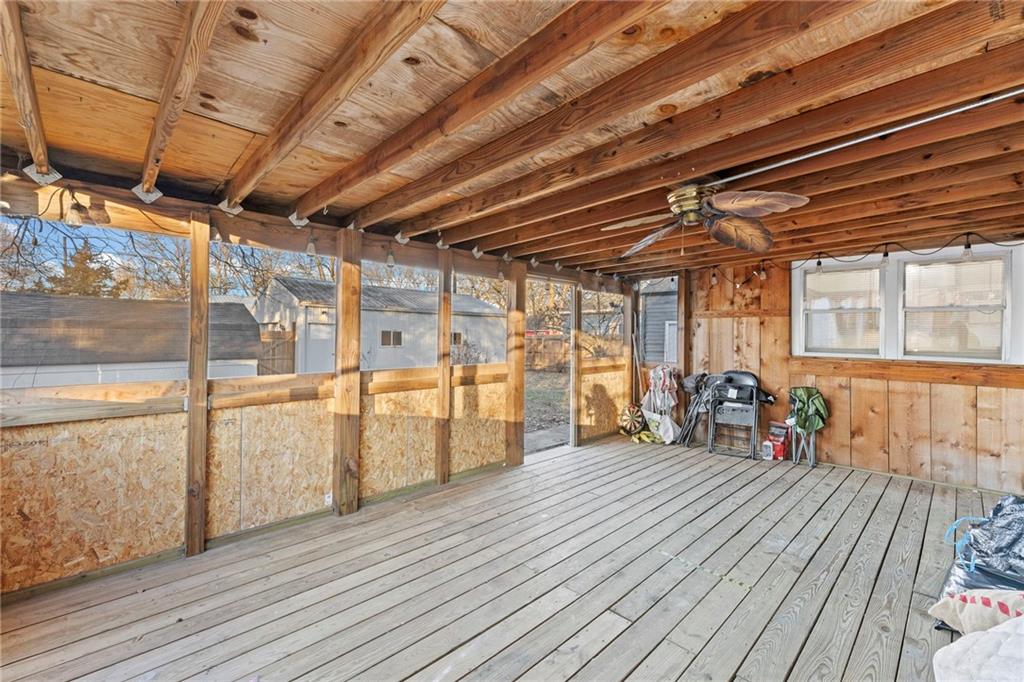 829 West 5th Street Ottawa, KS 66067 - Photo 26 of 35