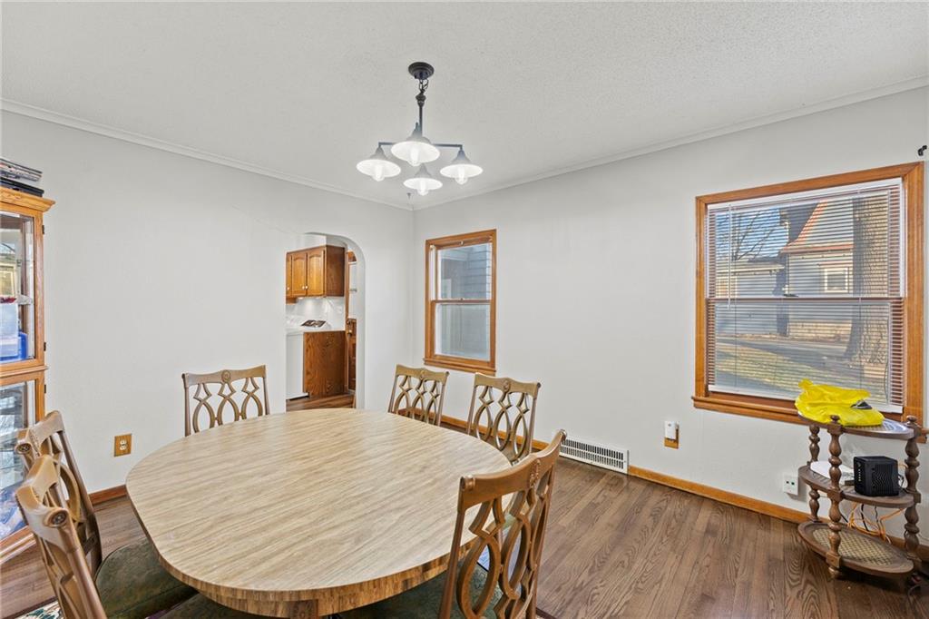 829 West 5th Street Ottawa, KS 66067 - Photo 9 of 35