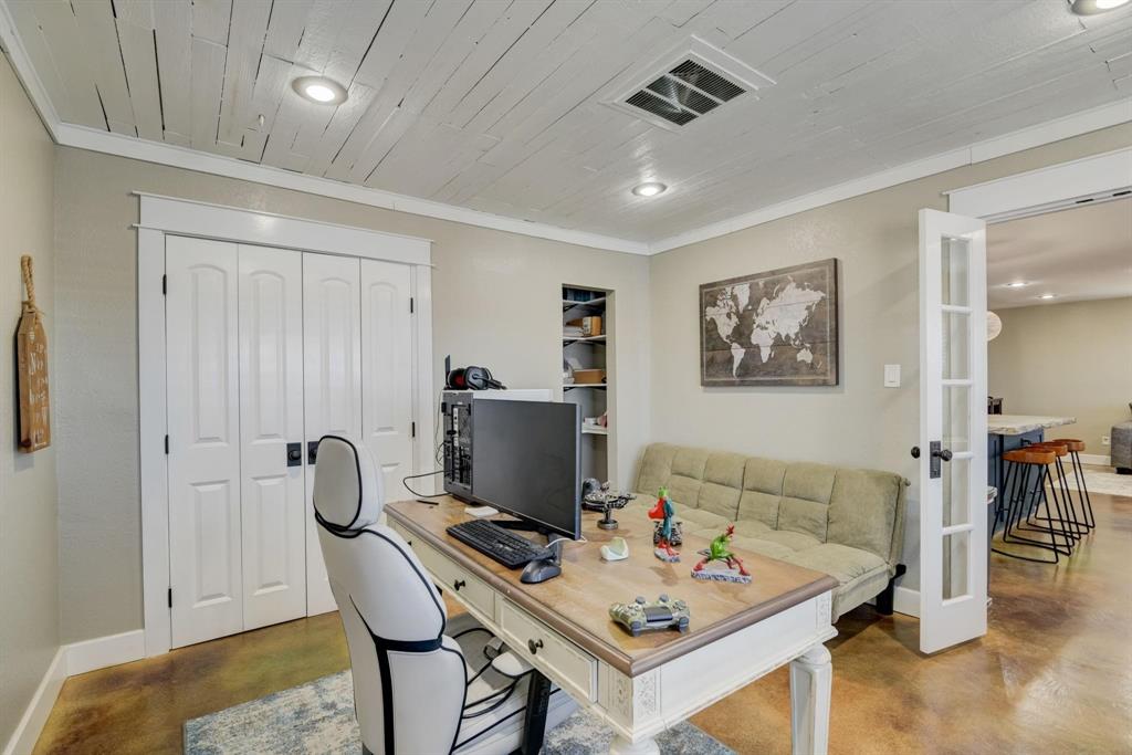 405 Hubbard Josephine, TX 75173 - Photo 5 of 17 a workspace with furniture and window