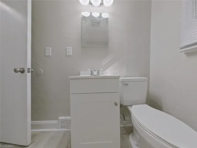 $1,075 | 1446 North Hamilton Street, High Point, NC 27262