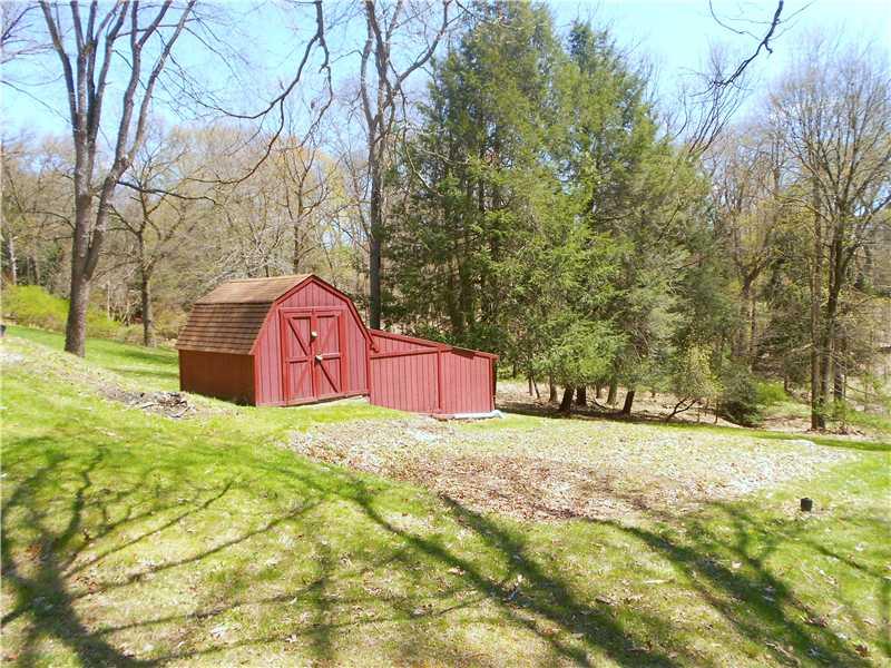 3828 Shepard Road Gibsonia, PA 15044 - Photo 13 of 15 Yard/Garden.