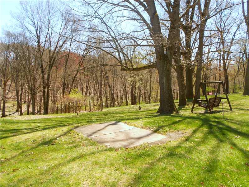 3828 Shepard Road Gibsonia, PA 15044 - Photo 14 of 15 Yard/Garden.