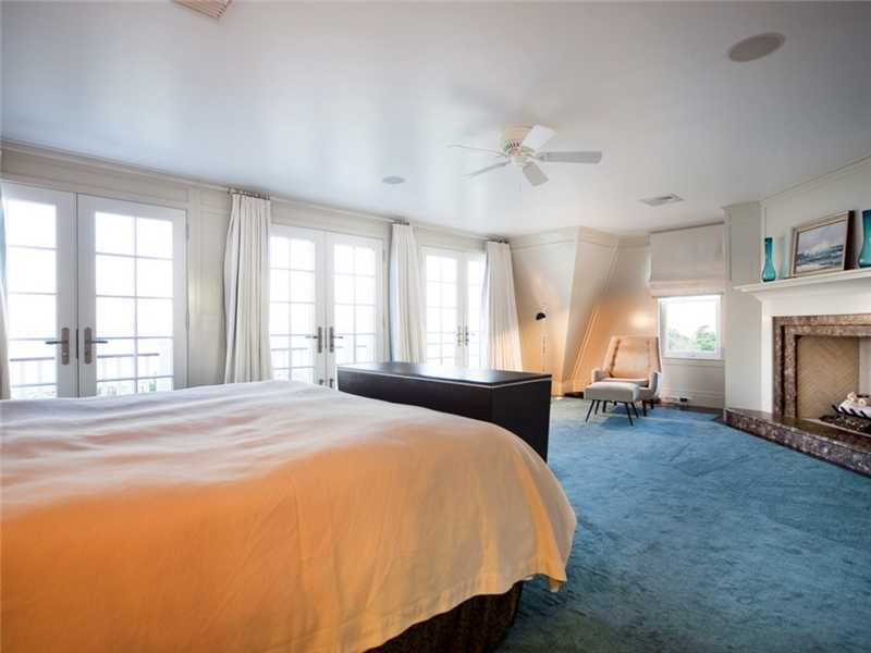 14 Aloha Road Westerly, RI 02891 - Photo 15 of 25 Bedroom.