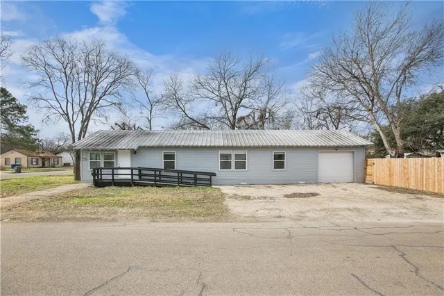 $274,000 | 3801 Cumberland Avenue, Waco, TX 76708