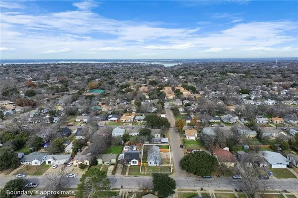 $274,000 | 3801 Cumberland Avenue, Waco, TX 76708