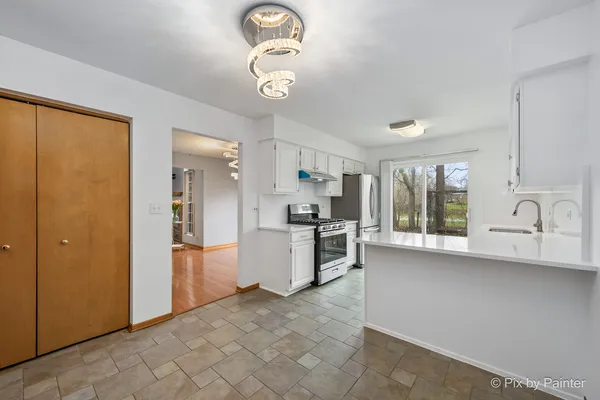 $315,000 | 39911 North Golf Lane, Antioch, IL 60002