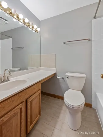 $315,000 | 39911 North Golf Lane, Antioch, IL 60002