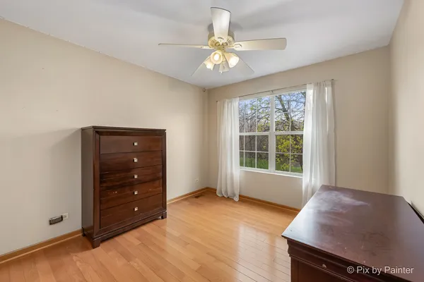 $315,000 | 39911 North Golf Lane, Antioch, IL 60002