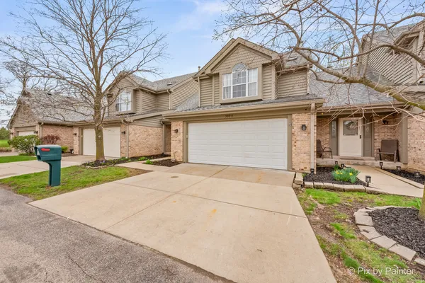$315,000 | 39911 North Golf Lane, Antioch, IL 60002