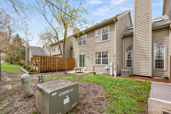 $315,000 | 39911 North Golf Lane, Antioch, IL 60002