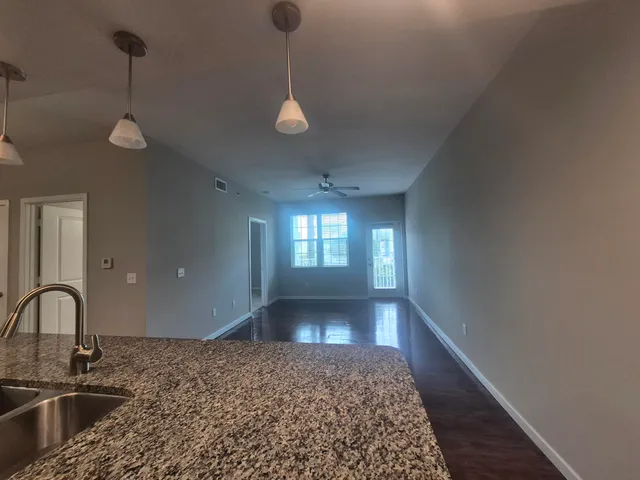 $1,900 | 3601 High Ridge Road, Unit 105, Boynton Beach, FL 33426