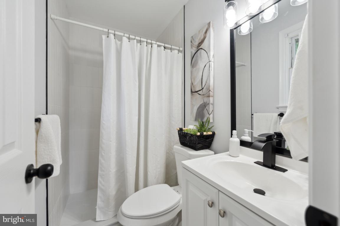 6710 Temple Hill Road Temple Hills, MD 20748 - Photo 15 of 24
