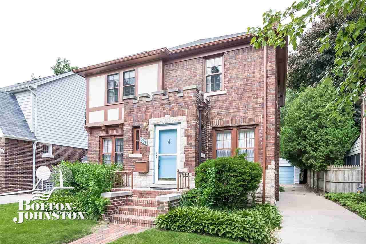 264 McMillan Road Grosse Pointe Farms, MI 48236 - Photo 3 of 38