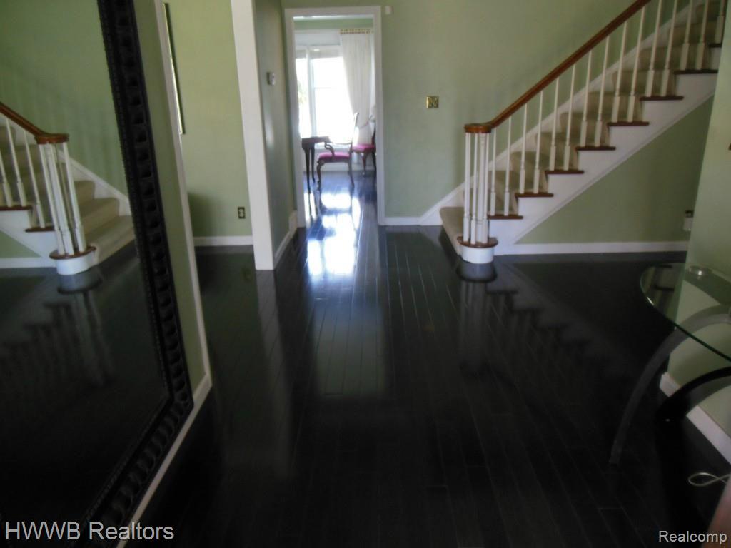 300 North Cranbrook Road Bloomfield Hills, MI 48301 - Photo 4 of 15 All New Oak Wood Floors